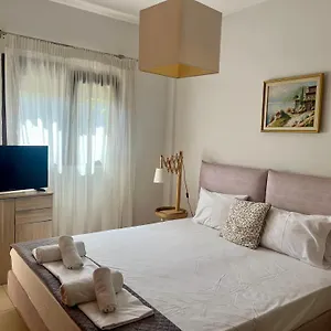 The House - & (adults Only) Гостевой дом